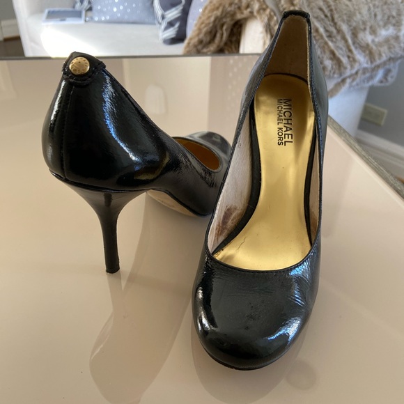 Michael Kors heels - Picture 1 of 5
